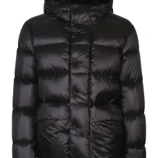 Стеганая куртка с капюшоном Стеганая куртка с капюшоном