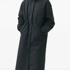 Просторное пальто с капюшоном Просторное пальто с капюшоном