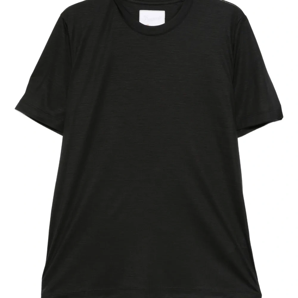 Футболка James