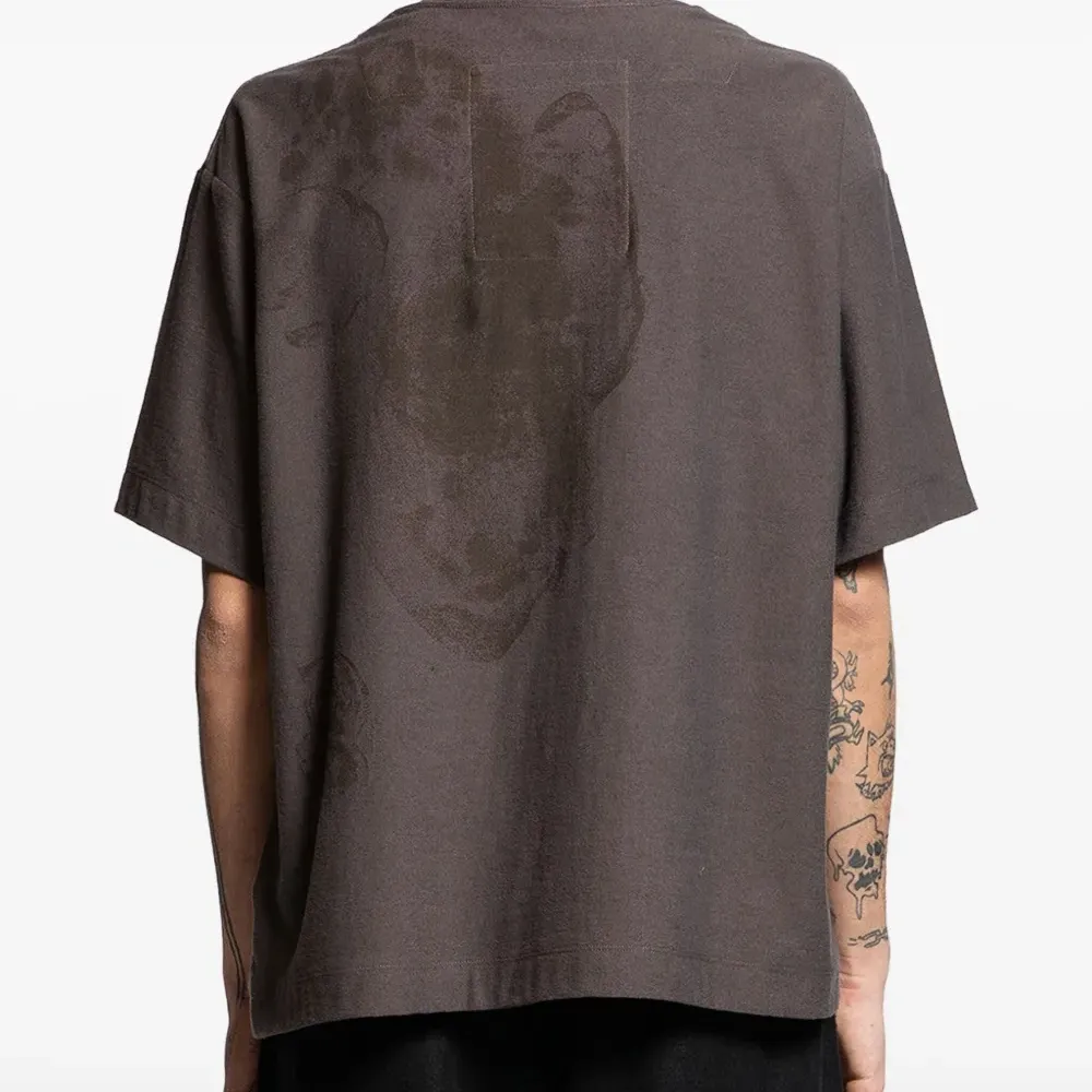 Футболка с принтом Футболка с принтом