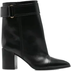 Ботинки на пряжке