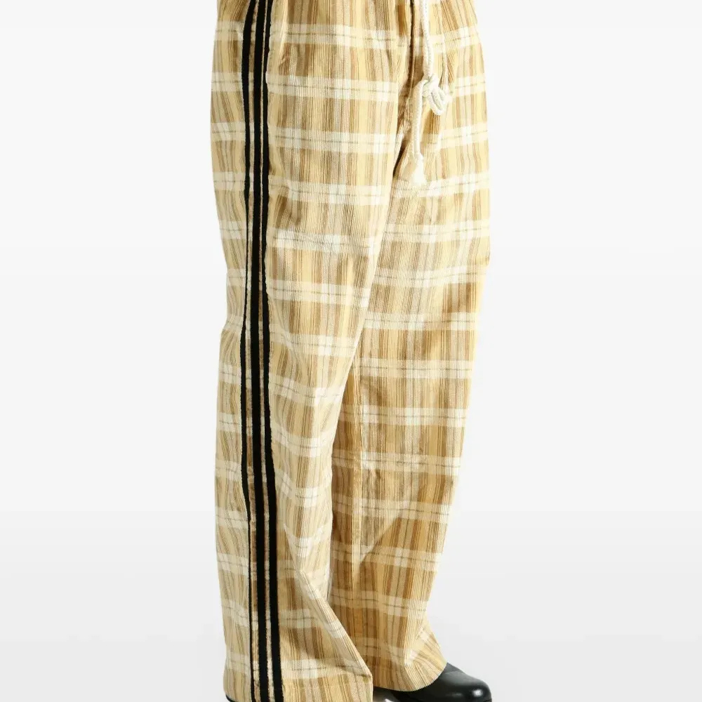 Брюки в клетку