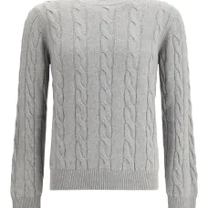 Женский свитер с круглым вырезом и косичкой