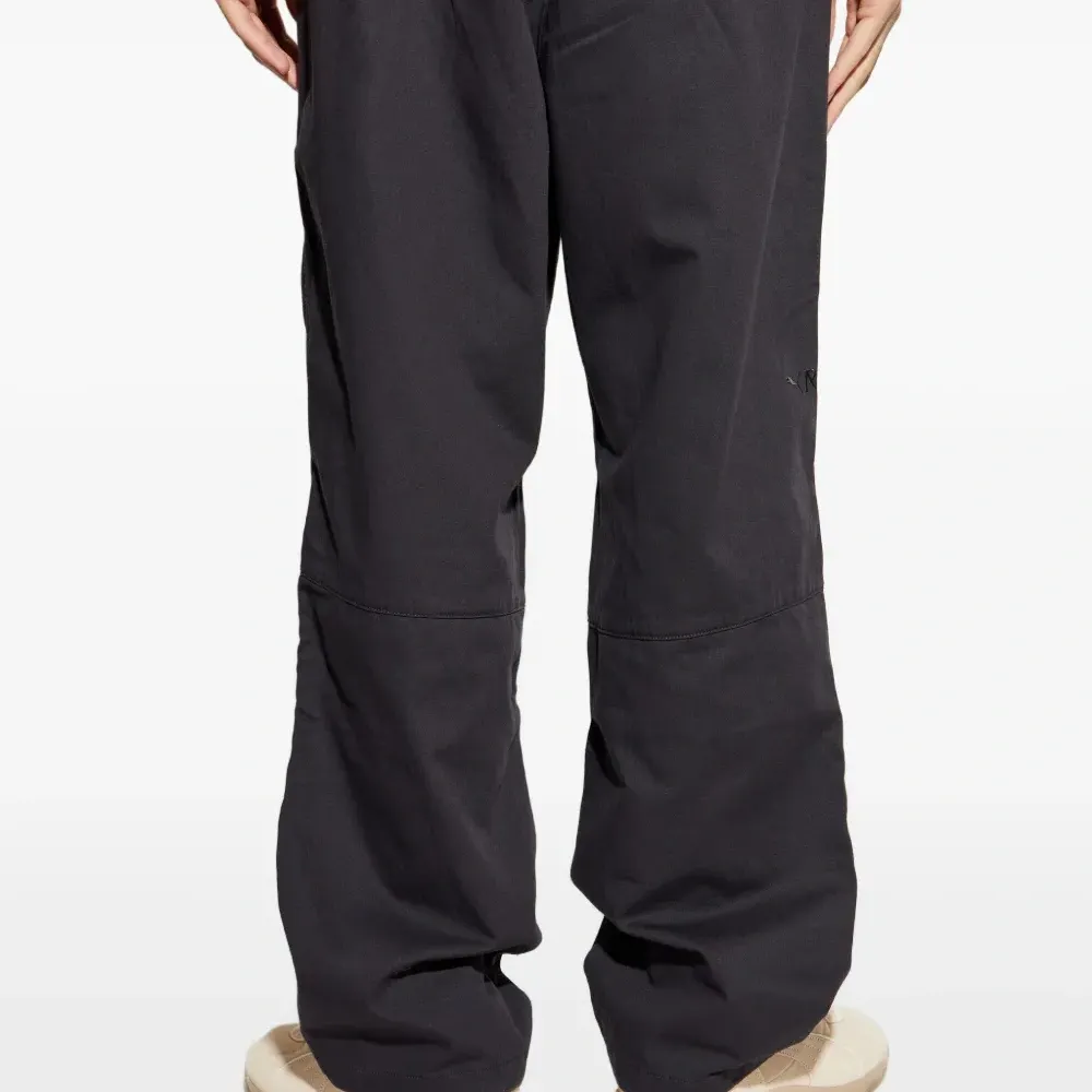 Брюки с вышитым логотипом из коллаборации с Represent