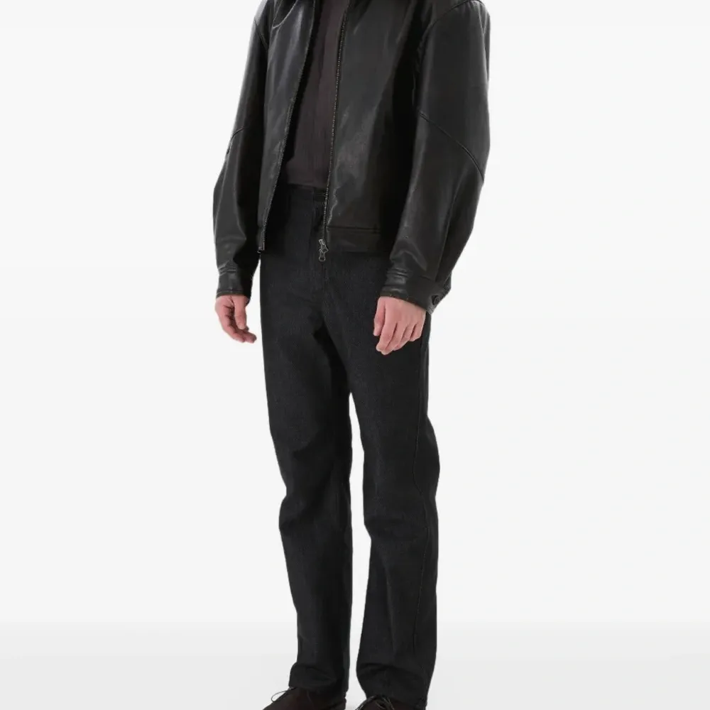 Бомбер на молнии