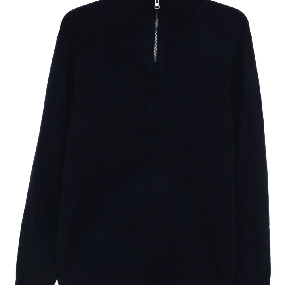 Свитер с воротником на молнии