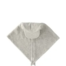 Кепка с панельной конструкцией Кепка с панельной конструкцией