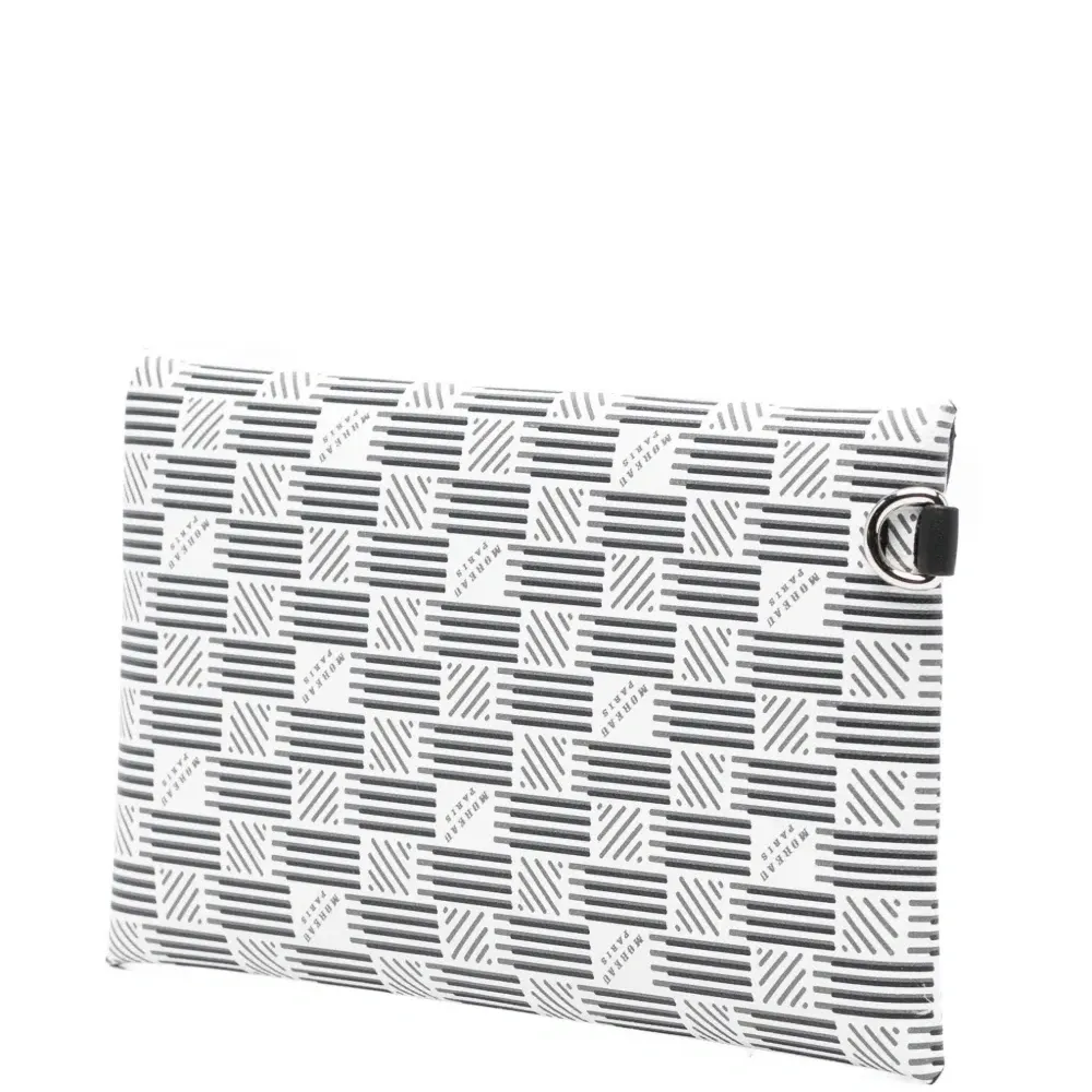 Клатч с геометрическим узором