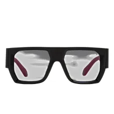 Квадратные солнцезащитные очки с готическим логотипом