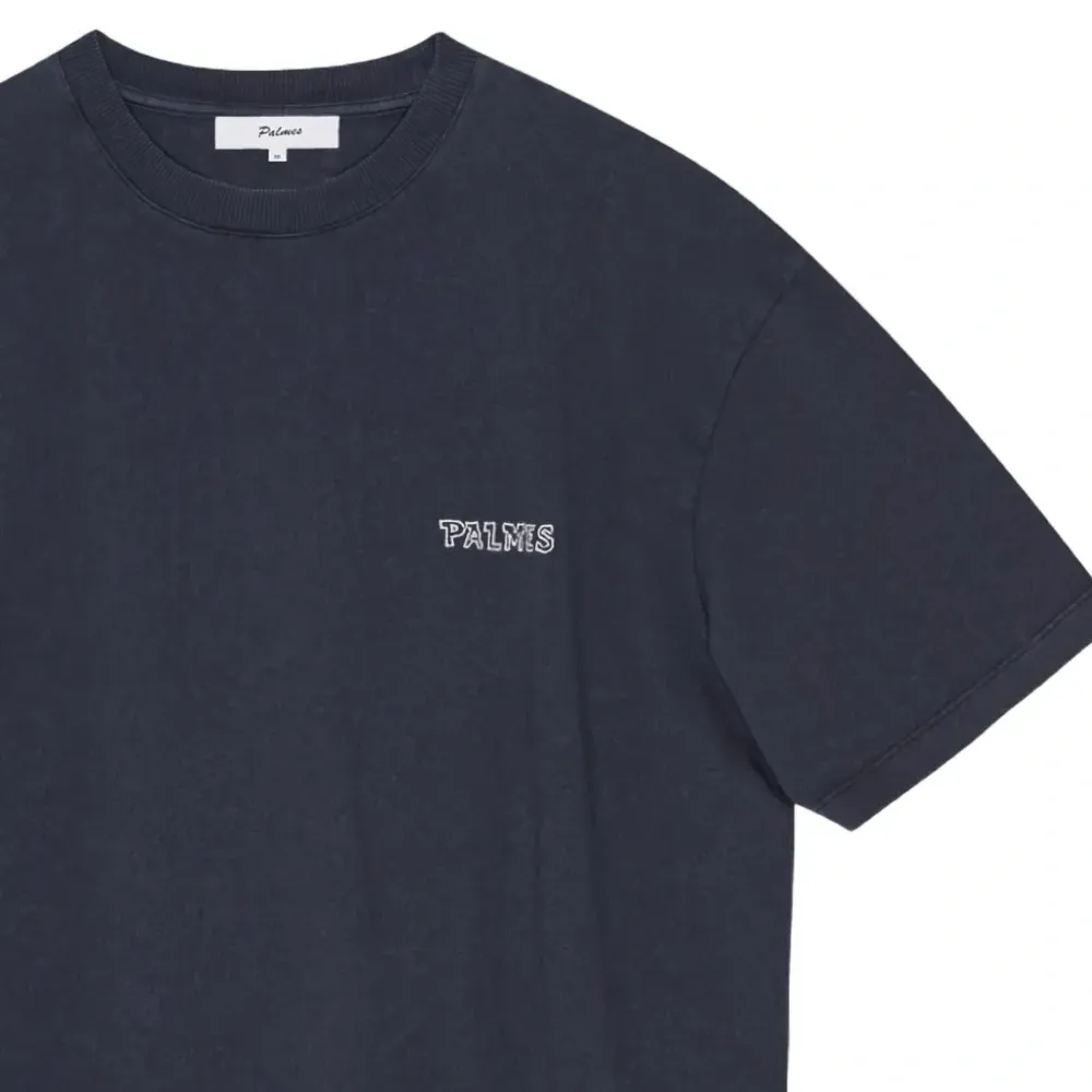 Футболка с логотипом