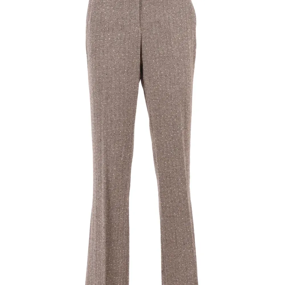 Брюки с узором в елочку