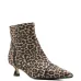 Сапоги с леопардовым принтом и заострённым носком