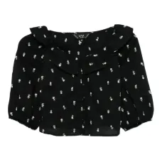 Блузка с цветочной вышивкой