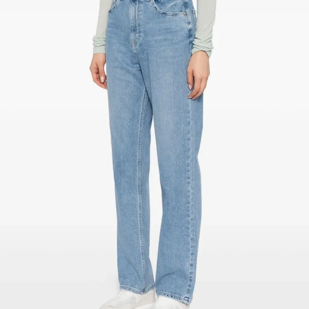 Джинсы Tokyo с логотипом из коллаборации с Red Card