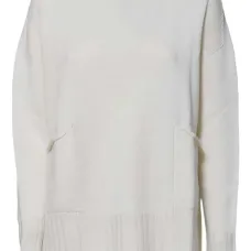 Свитер с круглым вырезом