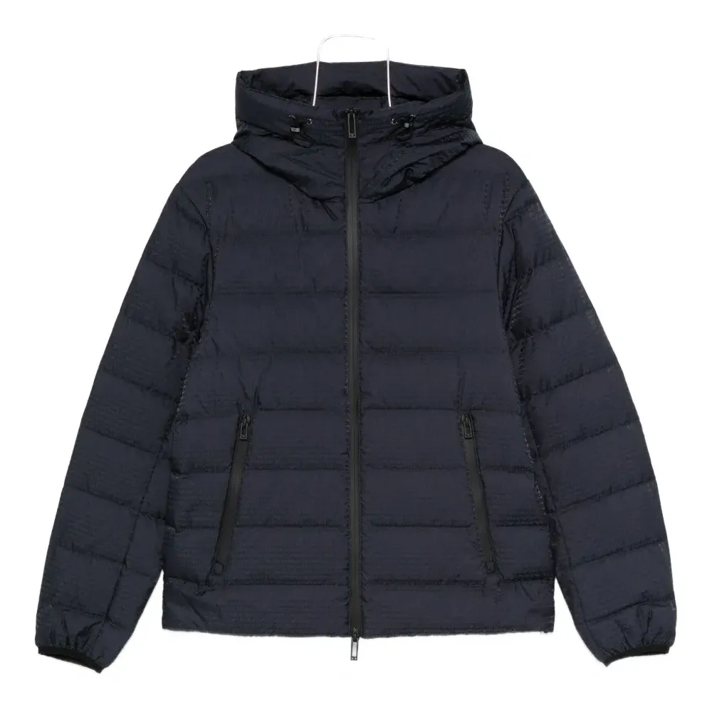 Куртка с логотипом