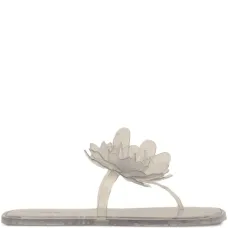 Босоножки с цветочным декором