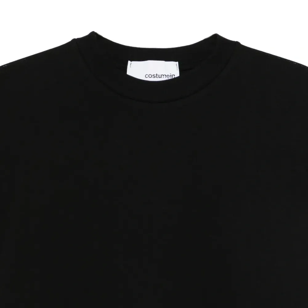 Футболка с круглым вырезом