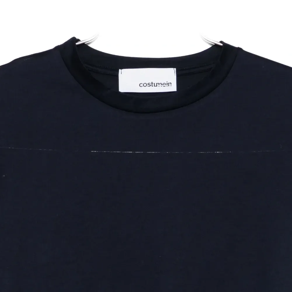 Футболка с контрастными вставками