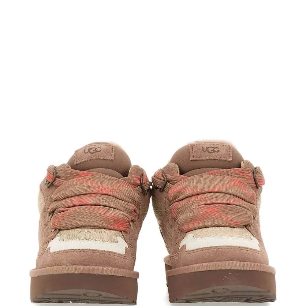 Кроссовки с пяткой из тесьмы и нашивкой с логотипом Кроссовки с пяткой из тесьмы и нашивкой с логотипом