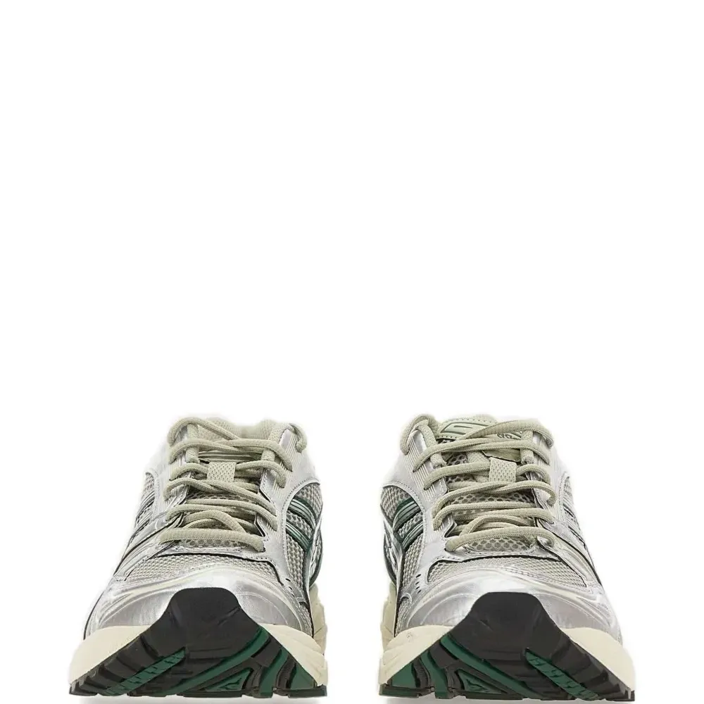 Кроссовки Asics зеленые