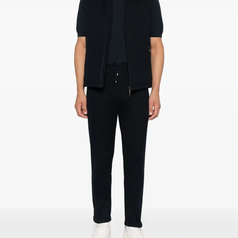 Футболка с короткими рукавами