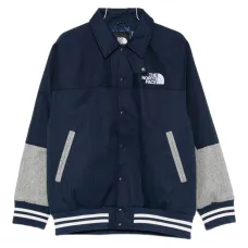 Бомбер с контрастными вставками