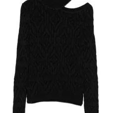 Свитер с вырезами