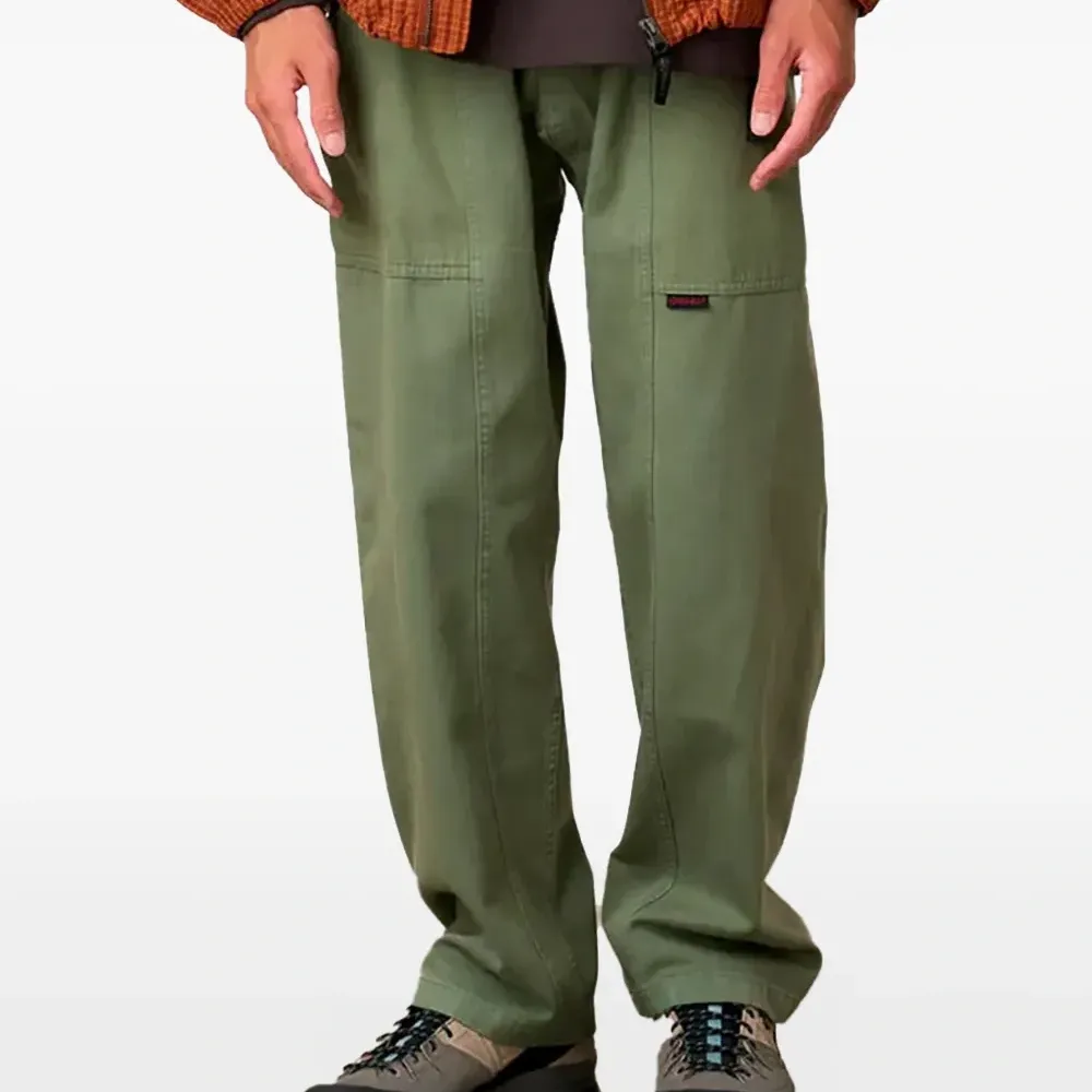 Брюки с карманами