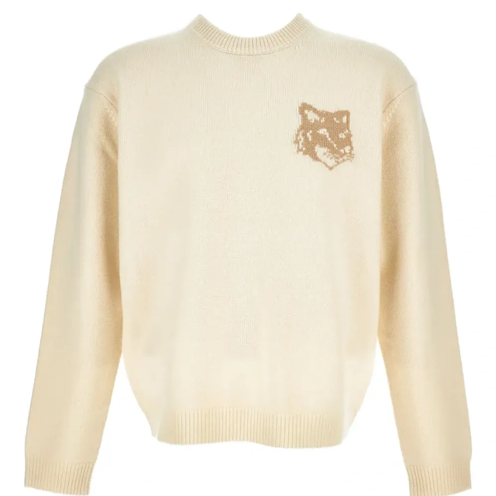 Свитер с интарсией в виде головы лисы