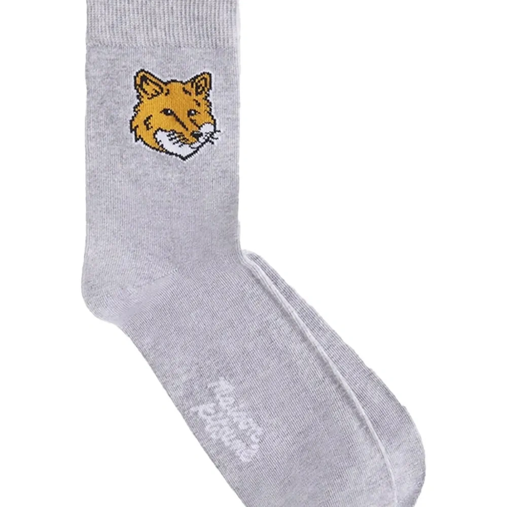 Носки с изображением головы лисы