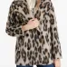 Двубортное пальто с леопардовым принтом