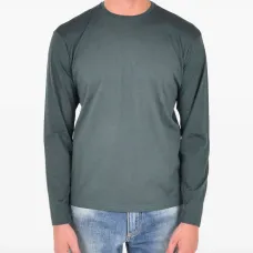 Футболка с длинными рукавами