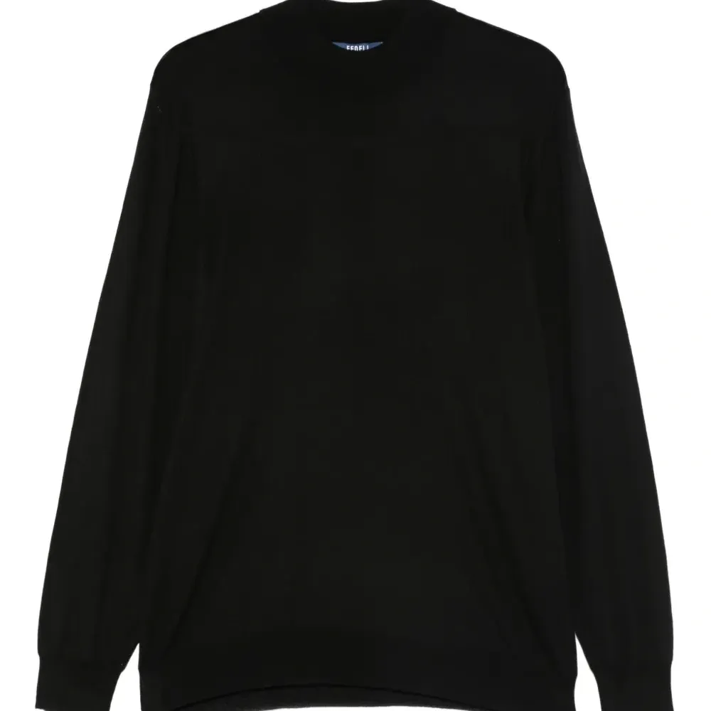 Топ с длинными рукавами