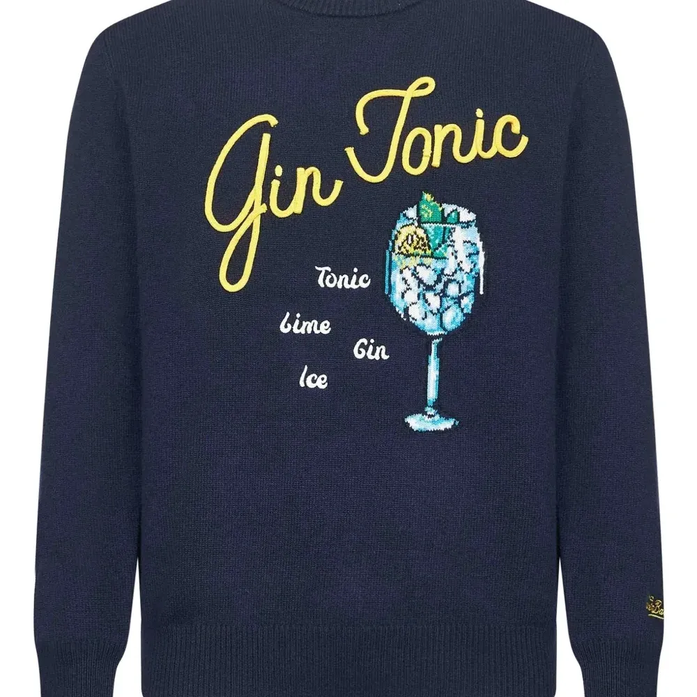 Свитер с графическим принтом