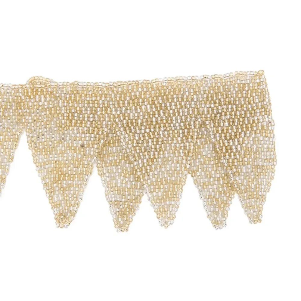 Колье с бусинами