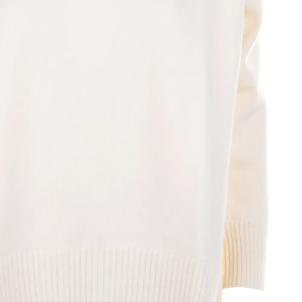 Вязаный свитер в рубчик