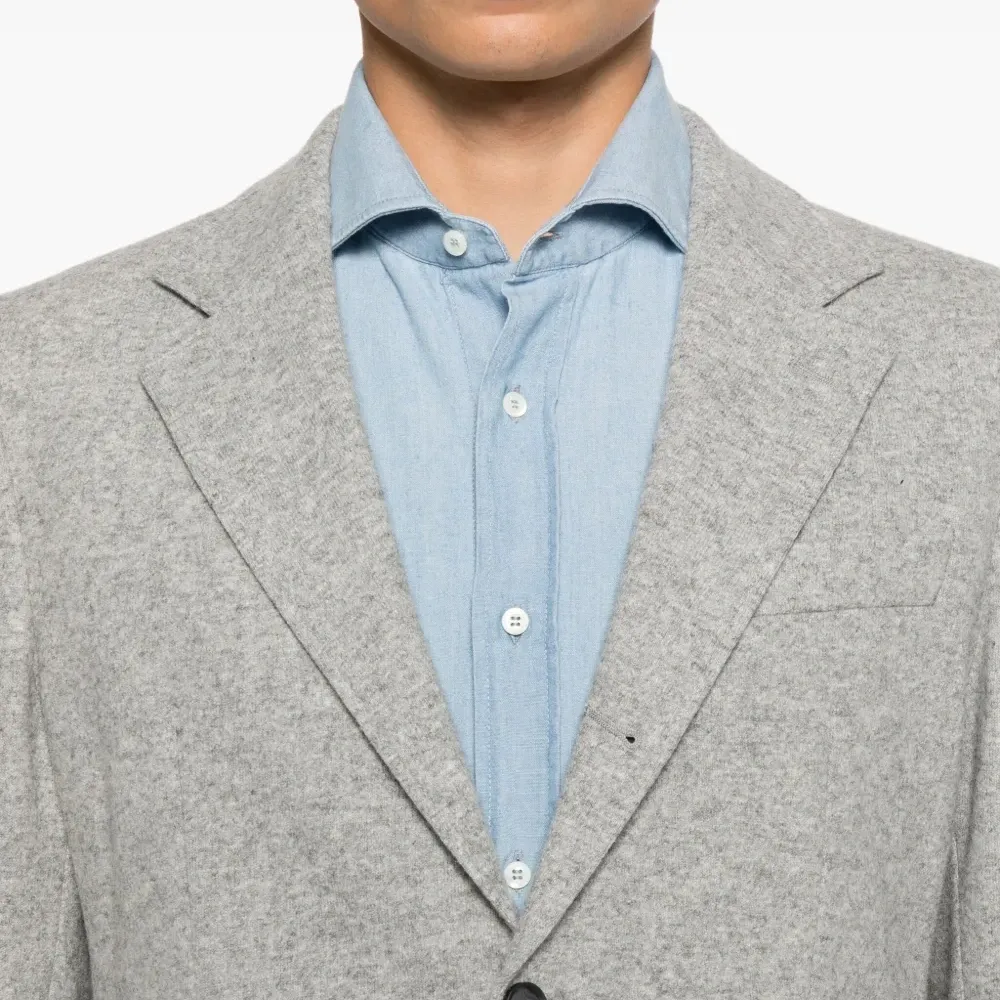 Пиджак с карманами