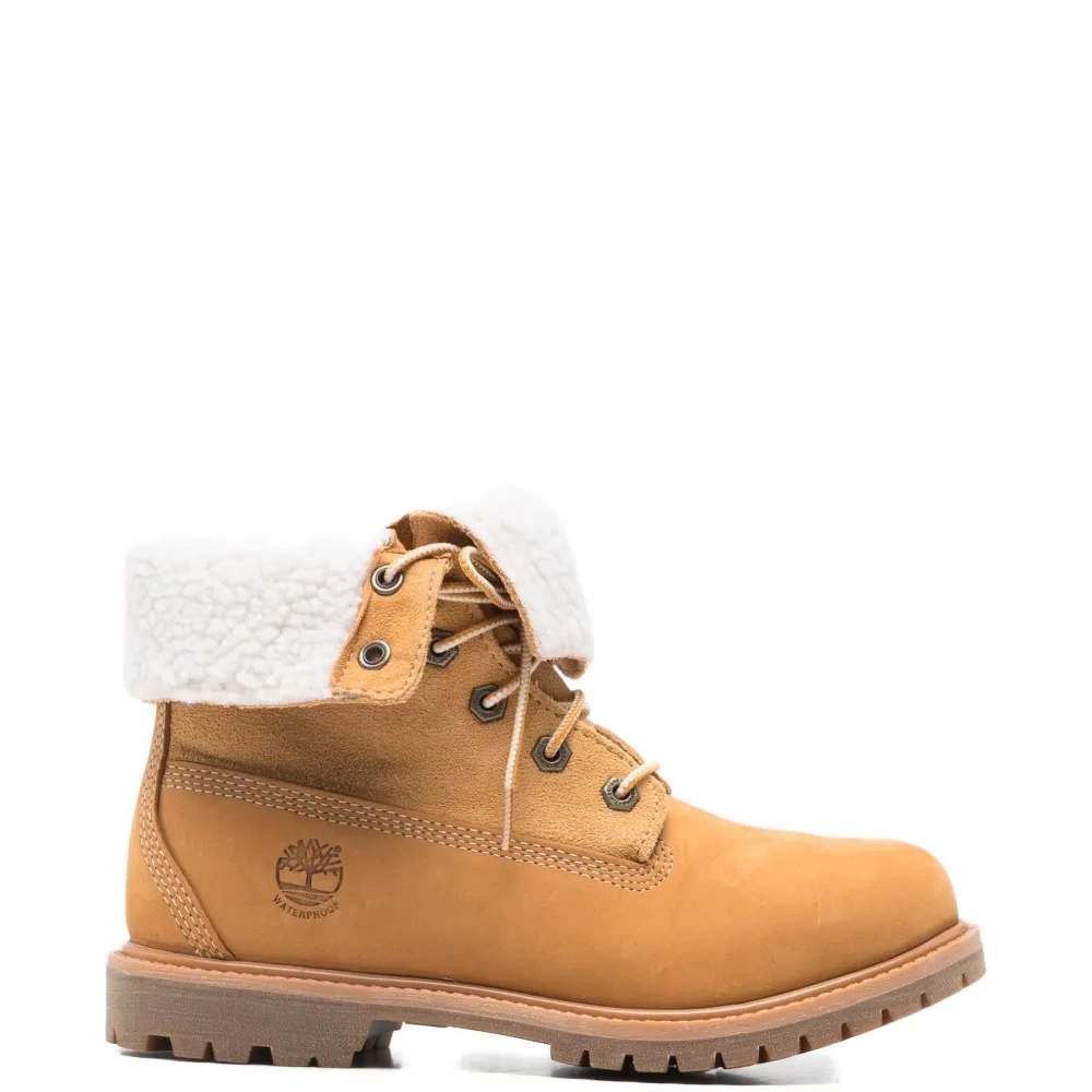 Ботинки с круглым носом на шнуровке