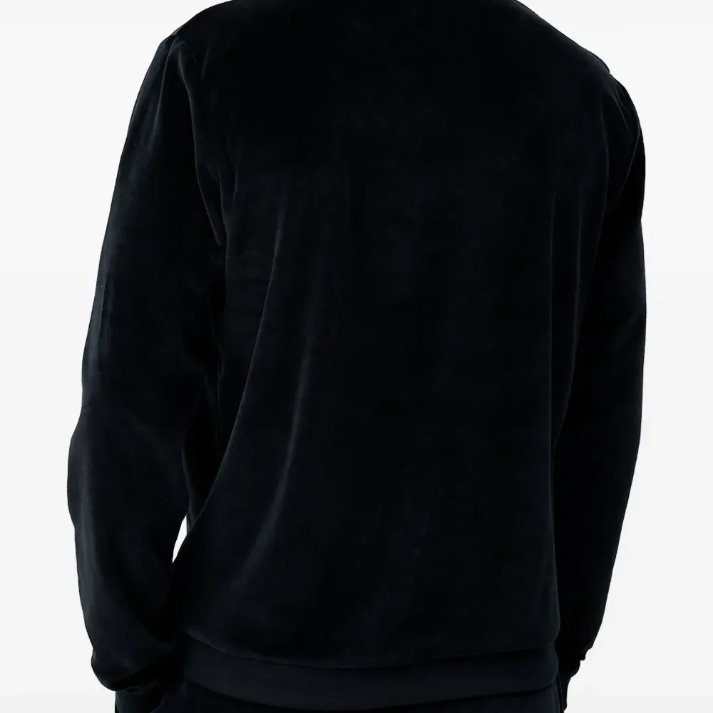 Свитшот с тиснением