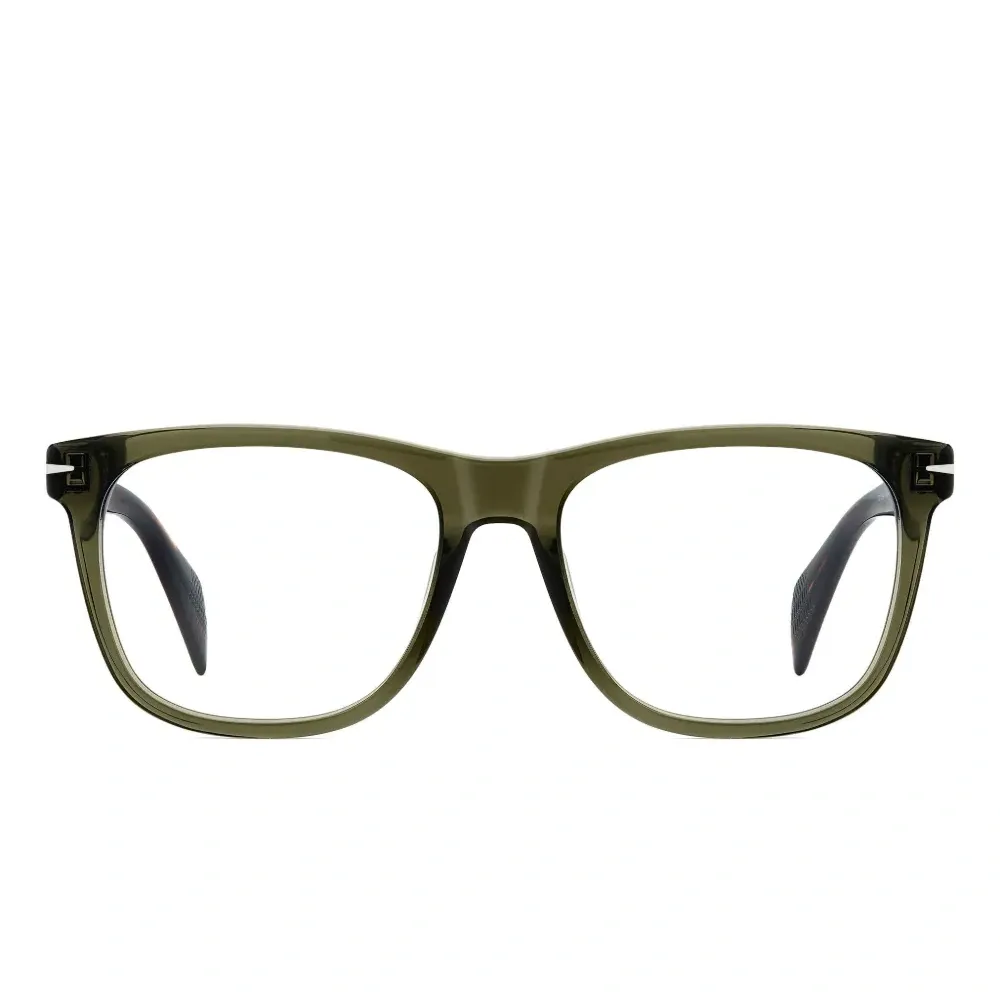 Очки в квадратной оправе