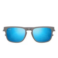 Солнцезащитные очки в квадратной оправе