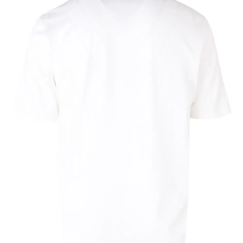 Футболка с круглым вырезом