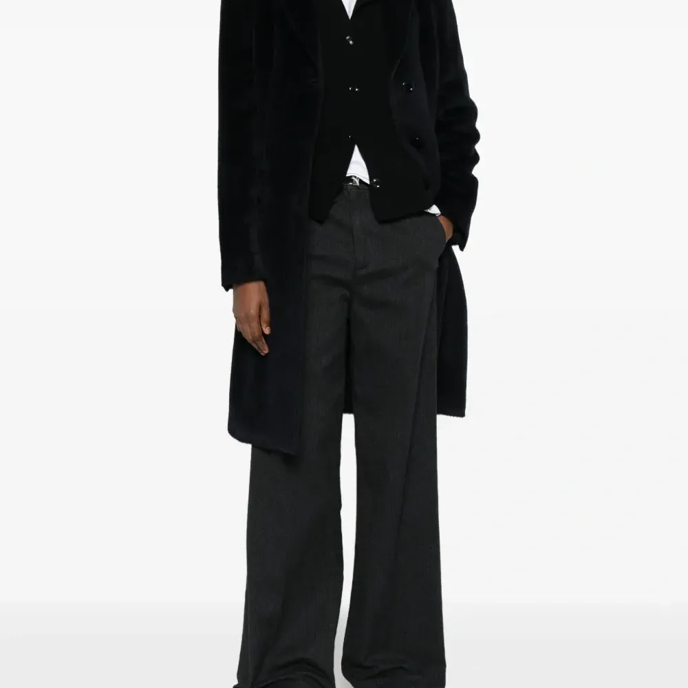 Брюки со складками