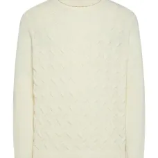 Свитер с высоким воротом и вязаным узором косичка