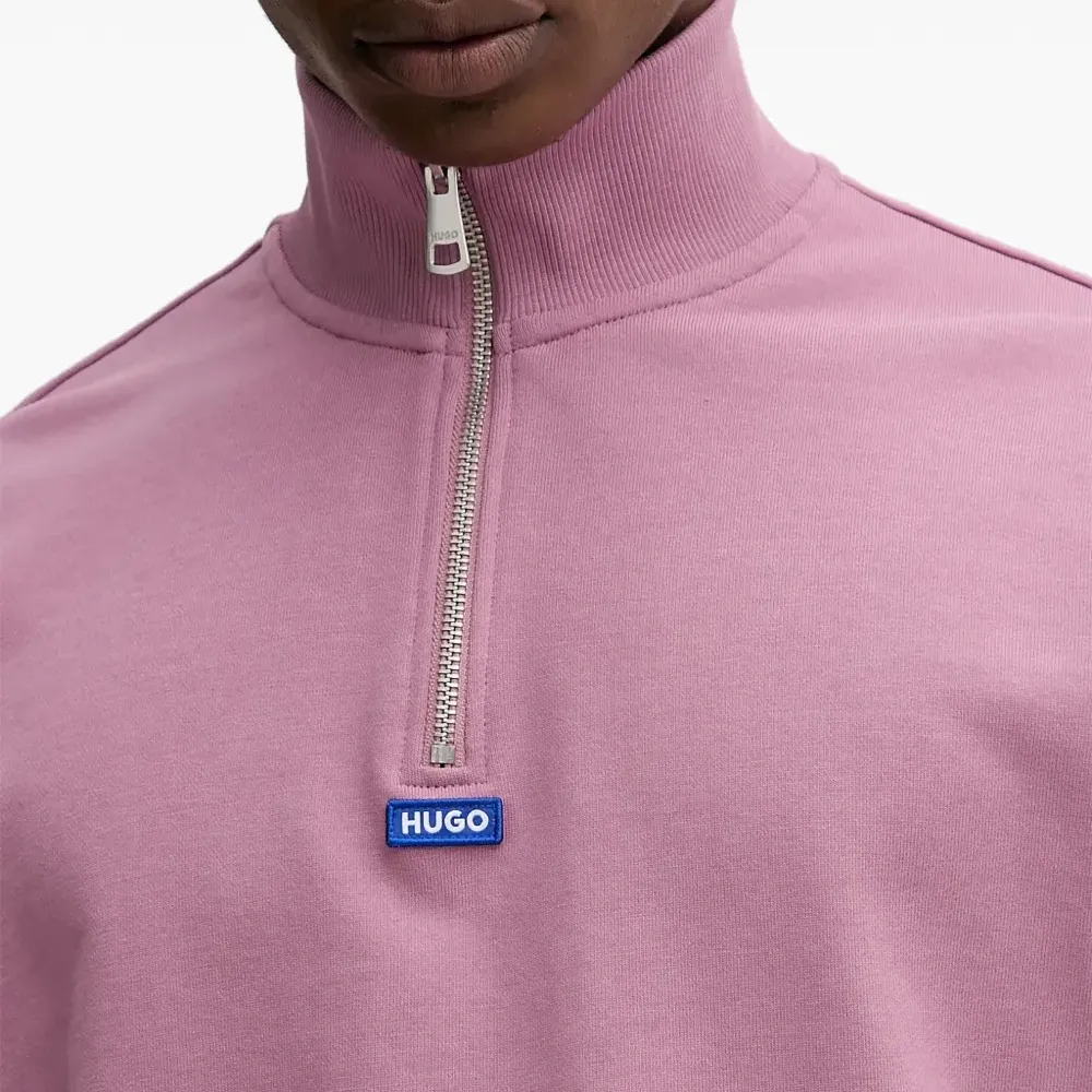 Толстовка на молнии с высоким воротником