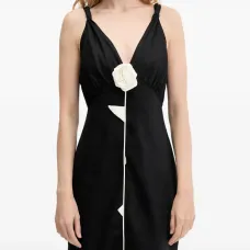 Мини-платье с V-образным вырезом и розовым принтом