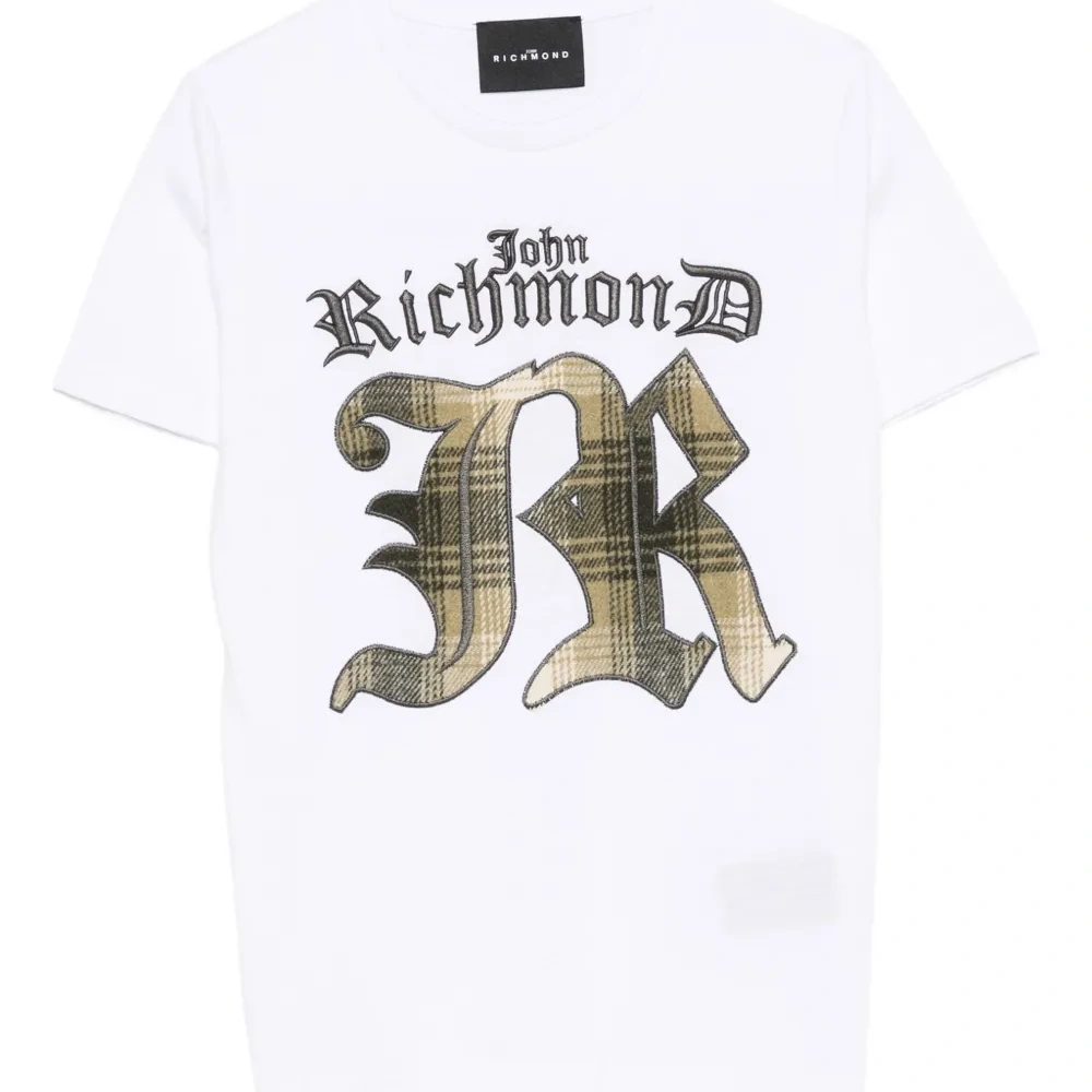 Футболка с логотипом