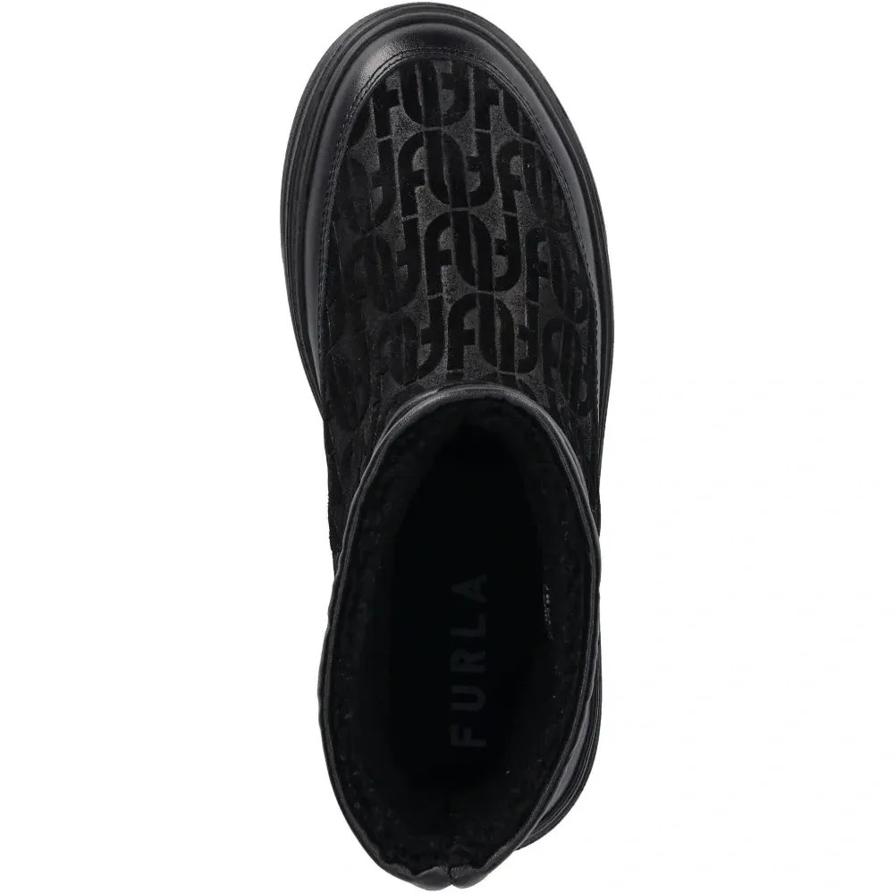 Ботинки с логотипом