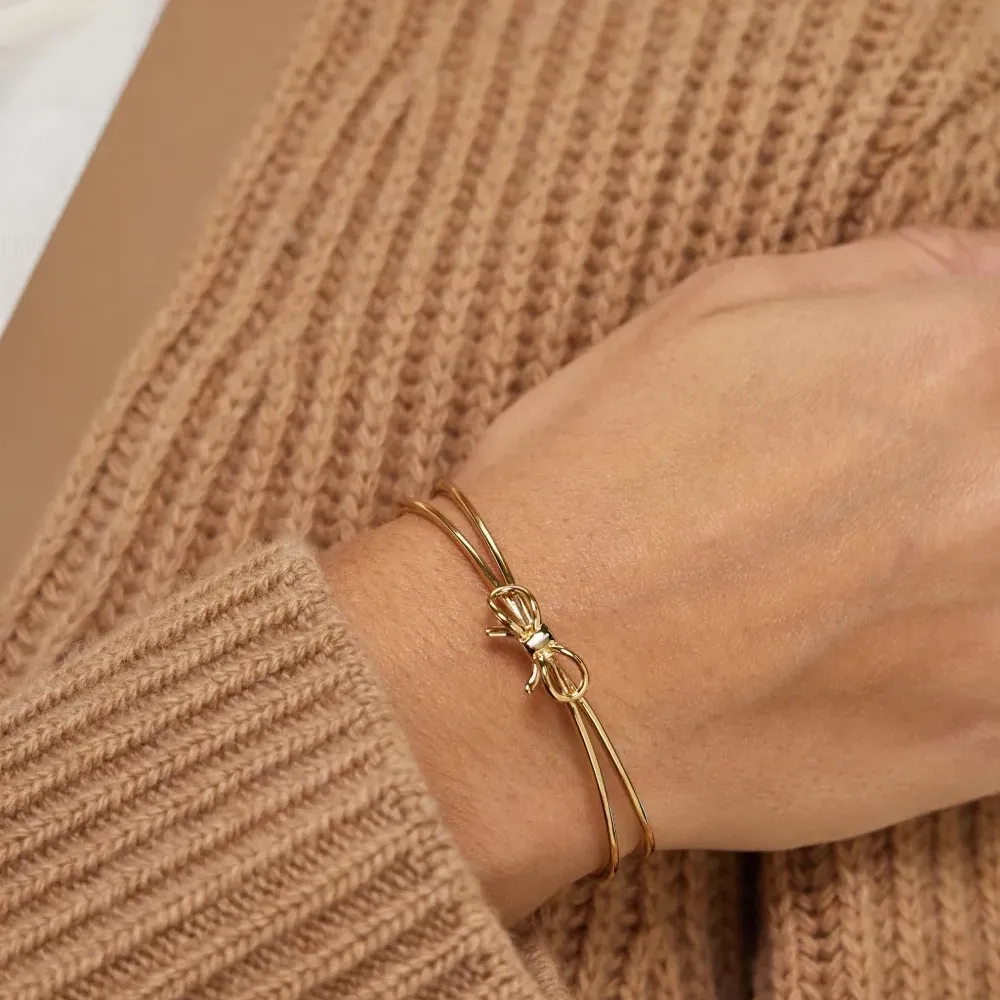 Браслет-бэнгл Bow